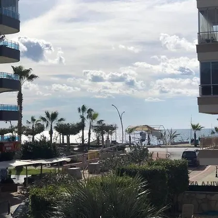Sea View And Pool Cozy 1+1 Luxury House Διαμέρισμα Αλάνια